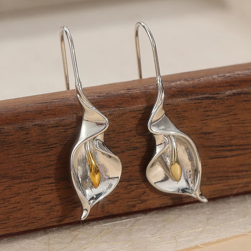 Exquisite Blooming Flower Hook Earrings Personality Accessories Gold Silver Color Plant Dangle Earrings For Women Jewelry